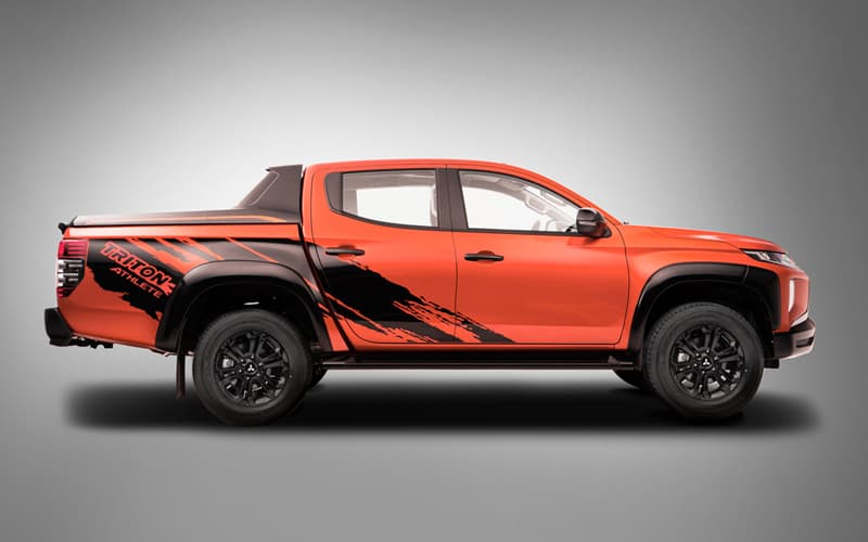 Ngoại thất Mitsubishi Triton 2